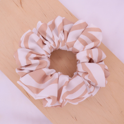Gumka do włosów - scrunchie L beżowa zebra