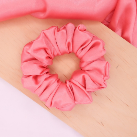 Gumka do włosów - scrunchie M koral Gumka do włosów - scrunchie M koral