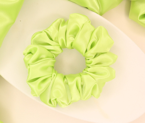 Gumka do włosów - scrunchie M limonkowa Gumka do włosów - scrunchie M limonkowa