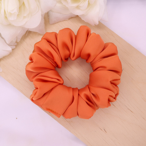 Gumka do włosów - scrunchie M pomarańczowa Gumka do włosów - scrunchie M pomarańczowa