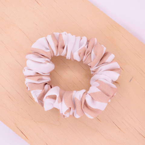 Gumka do włosów - scrunchie S beżowa zebra
