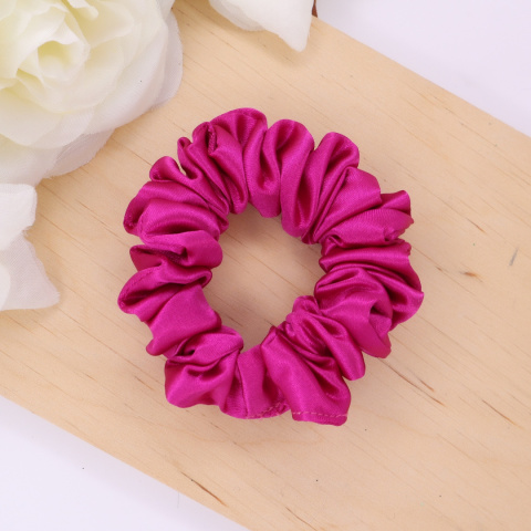 Gumka do włosów - scrunchie S amarantowy Gumka do włosów - scrunchie S amarantowy