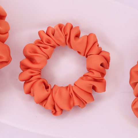 Gumka do włosów - scrunchie S pomarańczowa Gumka do włosów - scrunchie S pomarańczowa